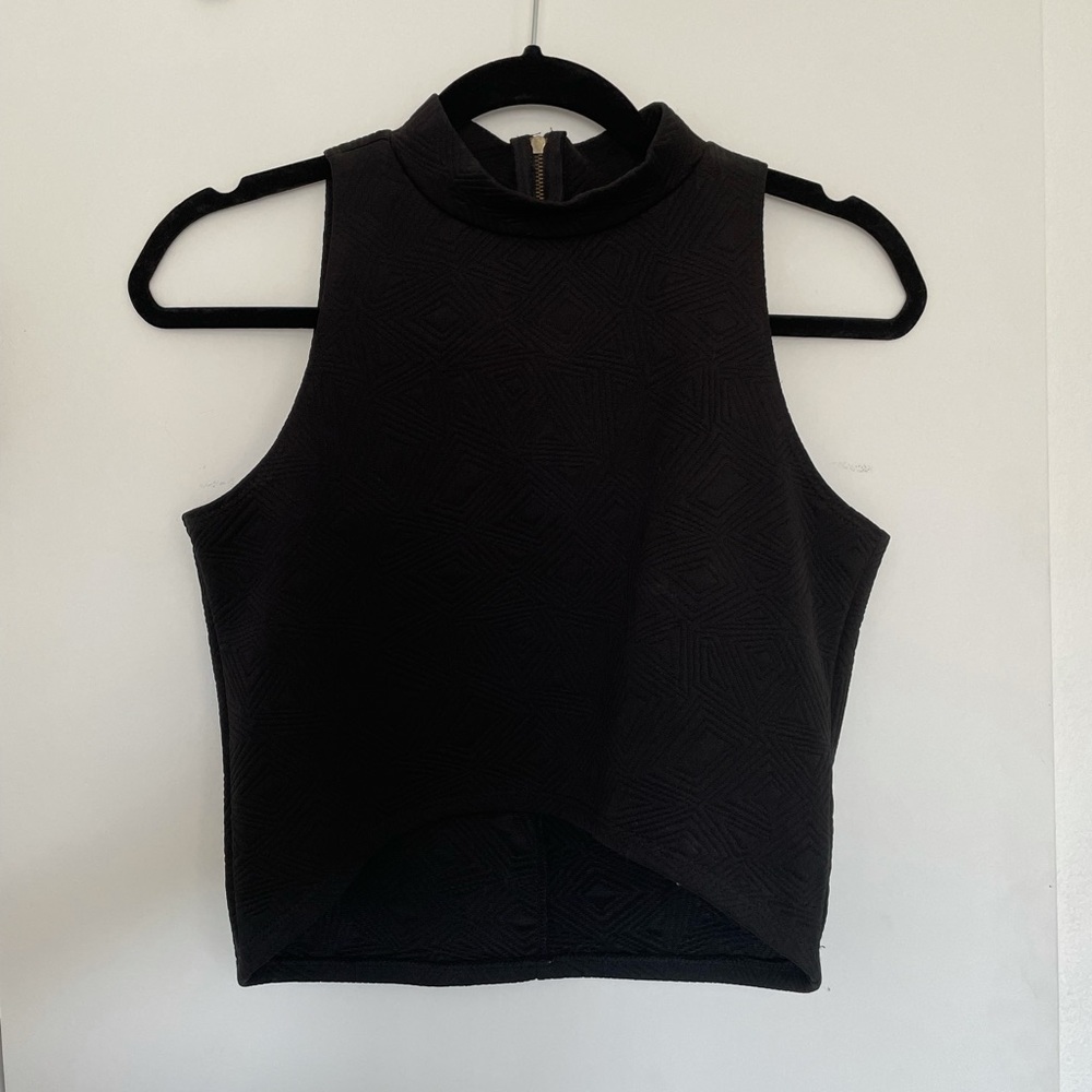 Foreign Exchange - Black Crop Top